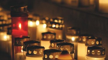 Vorschaubild für Gedenkkerzen-Aktion trägt zum Erhalt heimischer Kriegsgräber bei